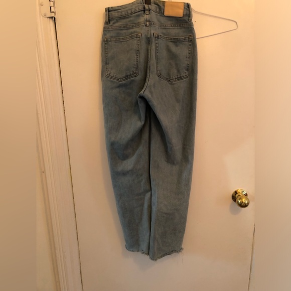 Size 25 - Everlane Way-High Curvy Jeans (Frayed Hem) - Picture 7 of 8